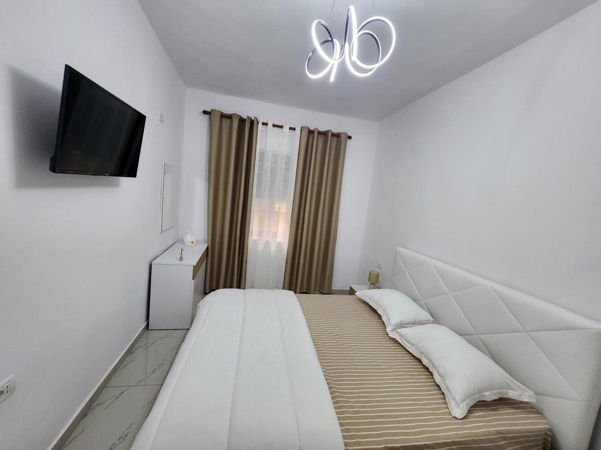 Nevi Apartment Тирана Екстериор снимка