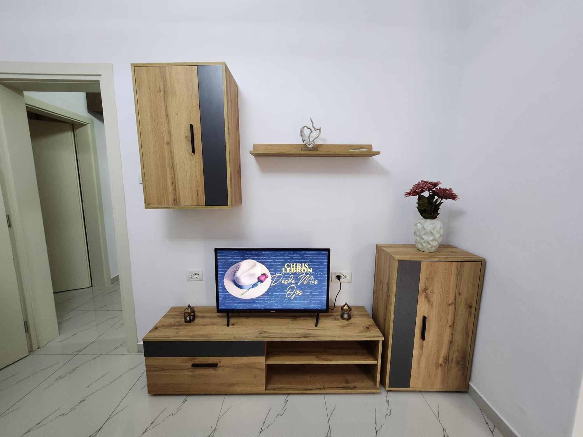 Nevi Apartment Тирана Екстериор снимка