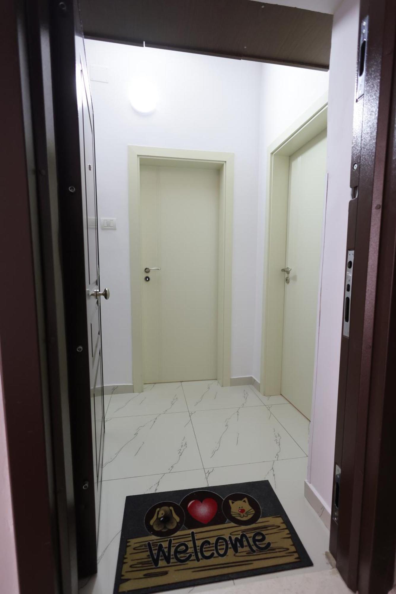 Nevi Apartment Тирана Екстериор снимка